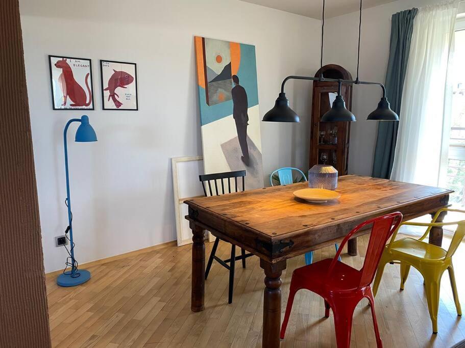 Valley Art House & Parking Bezplatny Podziemny Келце Екстериор снимка